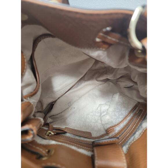 Michael Kors Bucket Bag - Picture 10 of 10